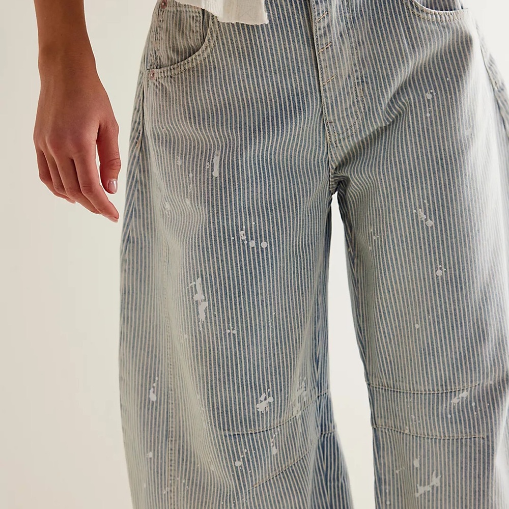 We The Free Good Luck Mid-Rise Stripe Barrel Jeans Size 30